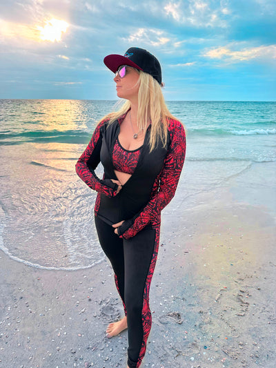 Eco-Friendly Lionfish Invasion Contour Leggings 